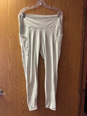 Fabletics “Ice Cube” Oasis PureLuxe High-Waisted Leggings